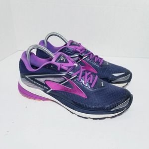 Brooks Womens Ravenna 8 Purple Running Shoes 9